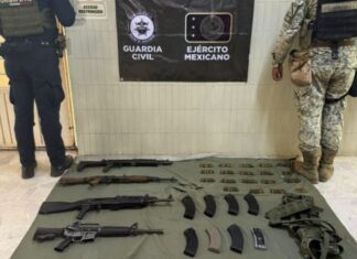 Aseguradas cuatro armas largas y tres vehículos, uno con blindaje, en Apatzingán: SSP