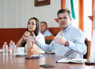 Advierte Segob posible retiro de concesiones a transportistas ante bloqueos en Zitácuaro