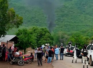 Bloqueo y enfrentamiento armado generan tensión en Tierra Caliente, Michoacán