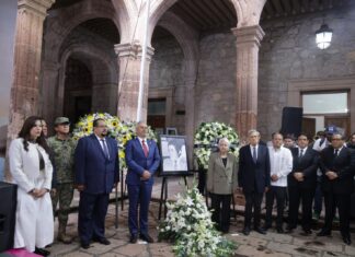 Honra Bedolla memoria de Francisco Xavier Ovando; lucha social dejó sociedad más democrática