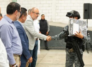 Entrega Gobierno de Michoacán uniformes a 44 rondas comunitarias de autogobiernos indígenas