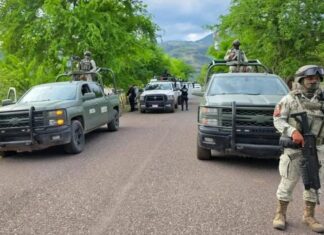 Enfrentamiento en Aquila deja dos policías comunitarios muertos y uno herido