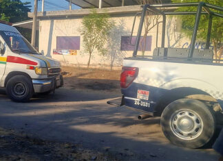 Hallan tres narcomantas en diferentes puntos de Apatzingán