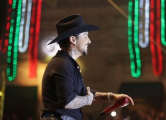 Nodal se ausenta del cumpleaños de su hija por cantar en Morelia