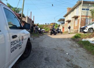 Joven muere a bordo de una ambulancia tras ser baleado en Uruapan