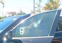 Atacan a automovilista en estacionamiento de restaurante en Uruapan; se reporta grave