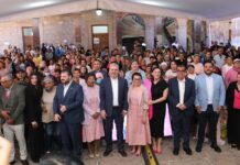 Garantizados tratamientos a mujeres con cáncer; Bedolla entrega mil 770 apoyos