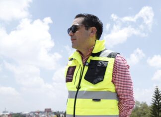 Megaobra vial de salida a Pátzcuaro, con 54 % de avance: Rogelio Zarazúa