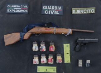 En Operación Apatzingán, hombre es asegurado con arma de fuego y 7 artefactos explosivos