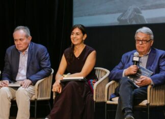 Cuarta República presenta el libro «Michoacán en el cine» en el FICM: Gabriela Molina