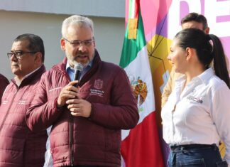 Bedolla da banderazo de salida a 55 toneladas de ayuda para estados afectados por lluvias