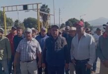 Liberan casetas por Día de Muertos: “Si no nos resuelven, el lunes habrá cierre total”