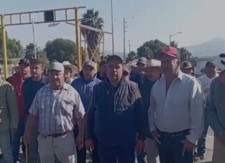 Liberan casetas por Día de Muertos: “Si no nos resuelven, el lunes habrá cierre total”