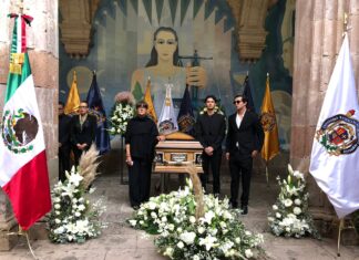 La Lic. María Guadalupe Morales Ledesma recibió un homenaje de cuerpo presente en la Facultad de Derecho y Ciencias Sociales de la UMSNH