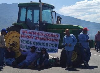Continúan bloqueos de campesinos en Michoacán tras más de 24 horas; suman 10 puntos afectados