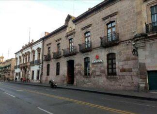 Bancos permanecen cerrados hoy en Morelia por el Día Internacional del Banquero