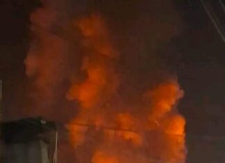 Incendio consume vivienda en Lomas del Punhuato, en Morelia