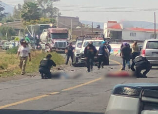 En accidente de motocicleta fallecen dos jóvenes en Queréndaro, Michoacán