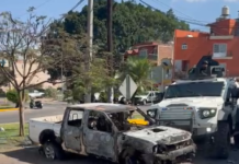 Guardia Civil libera bloqueos con apoyo de vehículos blindados; secretario encabeza operativo en región.