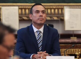 Congreso destituye al presidente interino y Perú suma nuevo cambio de mando