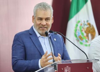 Michoacán cuenta con más de 570 mil vacunas contra el sarampión; niños de 6 meses a 12 años son prioridad: Bedolla