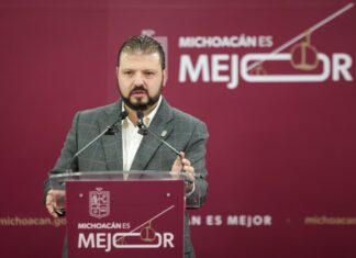 Programa de internet gratuito garantiza a estudiantes un derecho fundamental: Raúl Zepeda