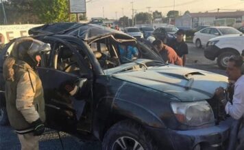 ¡Explosión en plena marcha deja dos muertos en Edomex!