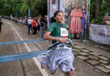 Joven rarámuri representará a México en maratón femenino de Japón