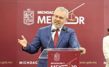 Más de 106 mil estudiantes recibirán internet gratuito con Programa Data: Bedolla