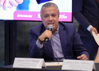 Casi 830 mil trámites de pago de refrendo vehicular acumulados hasta el momento: Luis Navarro