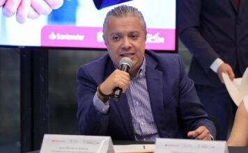 Casi 830 mil trámites de pago de refrendo vehicular acumulados hasta el momento: Luis Navarro