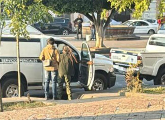Hombre en situación de calle muere en explanada del IMSS 80, en el centro de Morelia