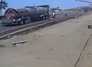 Explota pipa con diésel en la autopista Guadalajara–Manzanillo, en Tecomán