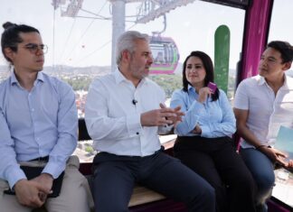 Más de 182 mil personas han volado en el teleférico de Uruapan: Bedolla
