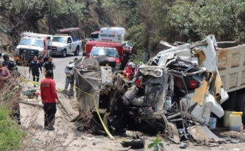Tragedia en Naucalpan deja cuatro muertos, incluida una menor