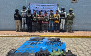 Guardia Civil y Defensa detienen a 5 hombres armados en Uruapan