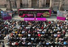 Proyecta Bedolla ampliación de la ruta del Morebús hasta el Mercado Independencia