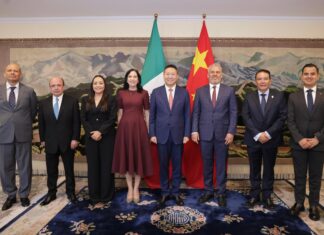 Bedolla y embajador de China refuerzan colaboración comercial, cultural y académica