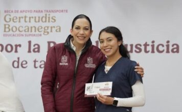 Más de 204 mil estudiantes de prepa y universidad reciben becas en Michoacán