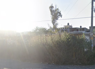 Hallan a un hombre sin vida a un costado de la carretera Morelia-Salamanca