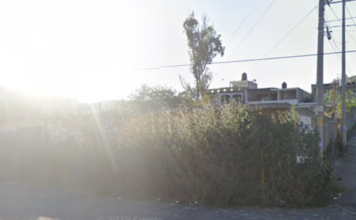 Hallan a un hombre sin vida a un costado de la carretera Morelia-Salamanca