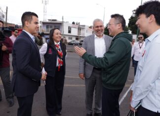 Destaca Bedolla impacto del teleférico y Morebús en Morelia tras recorrido con el embajador de China