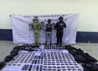 Asegurados tres fusiles y más de mil 300 cartuchos útiles en Apatzingán