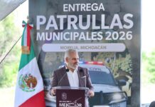 Con entrega de patrullas a 10 municipios, fortalece Bedolla estrategia de seguridad