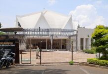 Concluye instalación de la pantalla de proyección de 360 grados en el Planetario de Morelia