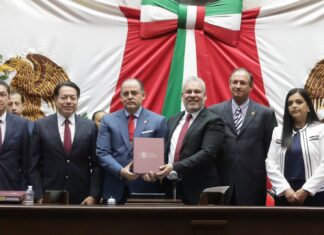 Presenta Bedolla su 5° Informe: destaca 31 mil mdp invertidos en más de 4 mil obras en Michoacán