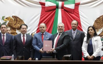 Presenta Bedolla su 5° Informe: destaca 31 mil mdp invertidos en más de 4 mil obras en Michoacán