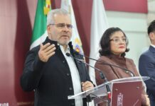 Regulará Michoacán el uso de celulares y dispositivos digitales en las escuelas: Bedolla