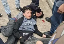 Dos exalumnos atacan una secundaria en Torreón y asesinan a una maestra