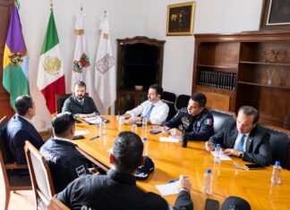 Gobierno de Michoacán y Ayuntamiento de Morelia realizan operativo para evitar el comercio informal en el Centro Histórico